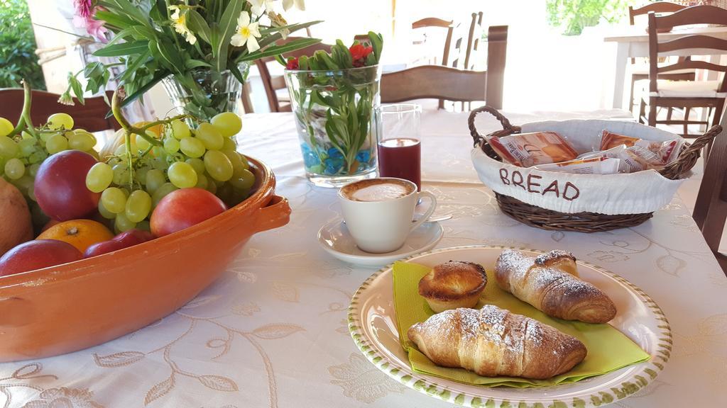 Agriturismo Villa Tommaso ตอร์เรเดลลอร์โซ ภายนอก รูปภาพ